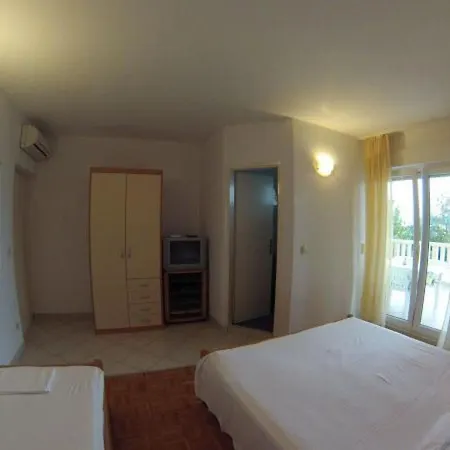 In With Sea View, Terrace, Air Conditioning, Wifi 5062-3 Duce